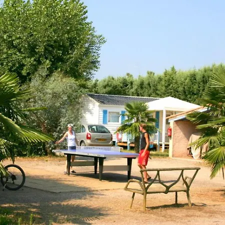 Mobil 4 Pers Avec Terrasse A - Api-1-52-911 אתר קמפינג *
